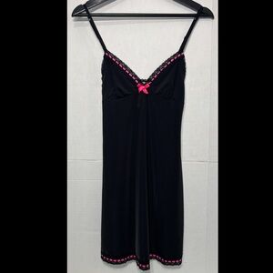 La SENZA XS Black Slip Hot Pink Lace Trim Bow Detail Party Mini Dress